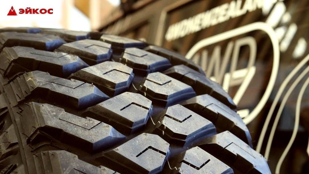 maxxis-m-t-772.jpg maxxis-m-t-772.jpg